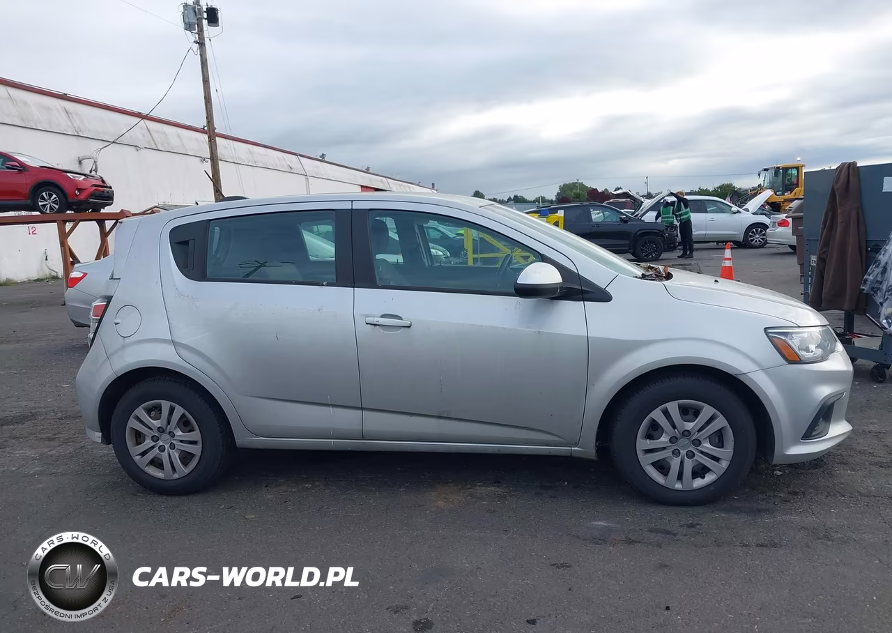 2019 Chevrolet Sonic Lt Auto VIN:1G1JG6SB6K4137420 - 13