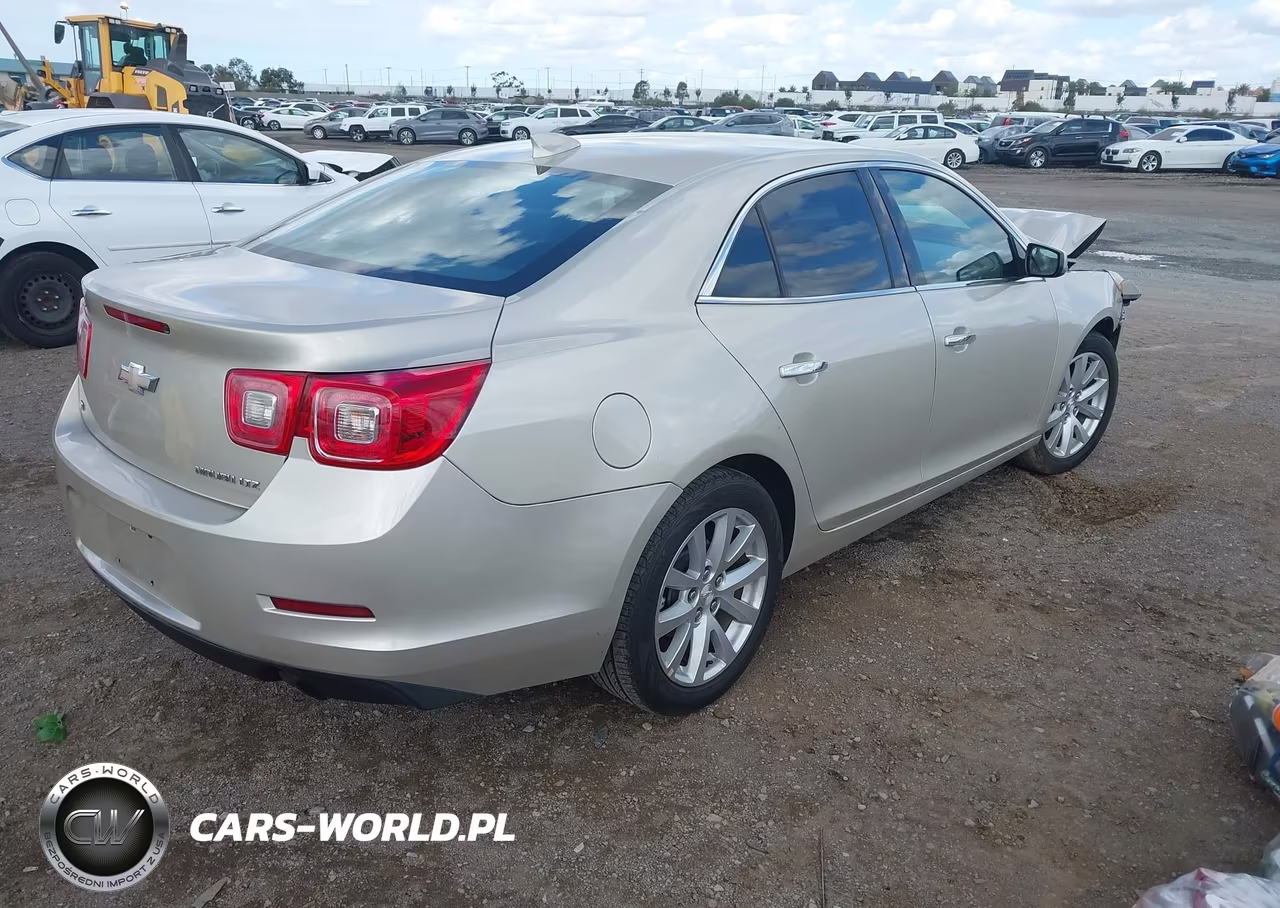2015 Chevrolet Malibu 1Lz VIN:1G11F5SL6FF239073 - 4