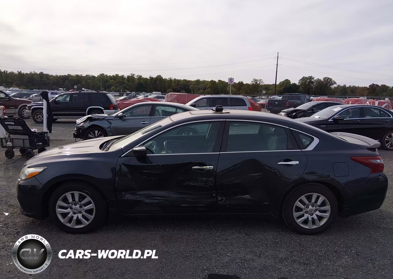 2018 Nissan Altima 2.5 S VIN:1N4AL3AP1JC124390 - 14
