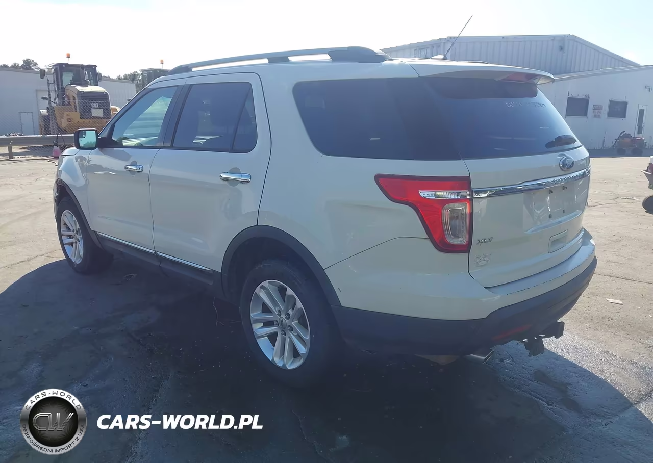 2011 Ford Explorer Xlt VIN:1FMHK8D82BGA36399 - 3
