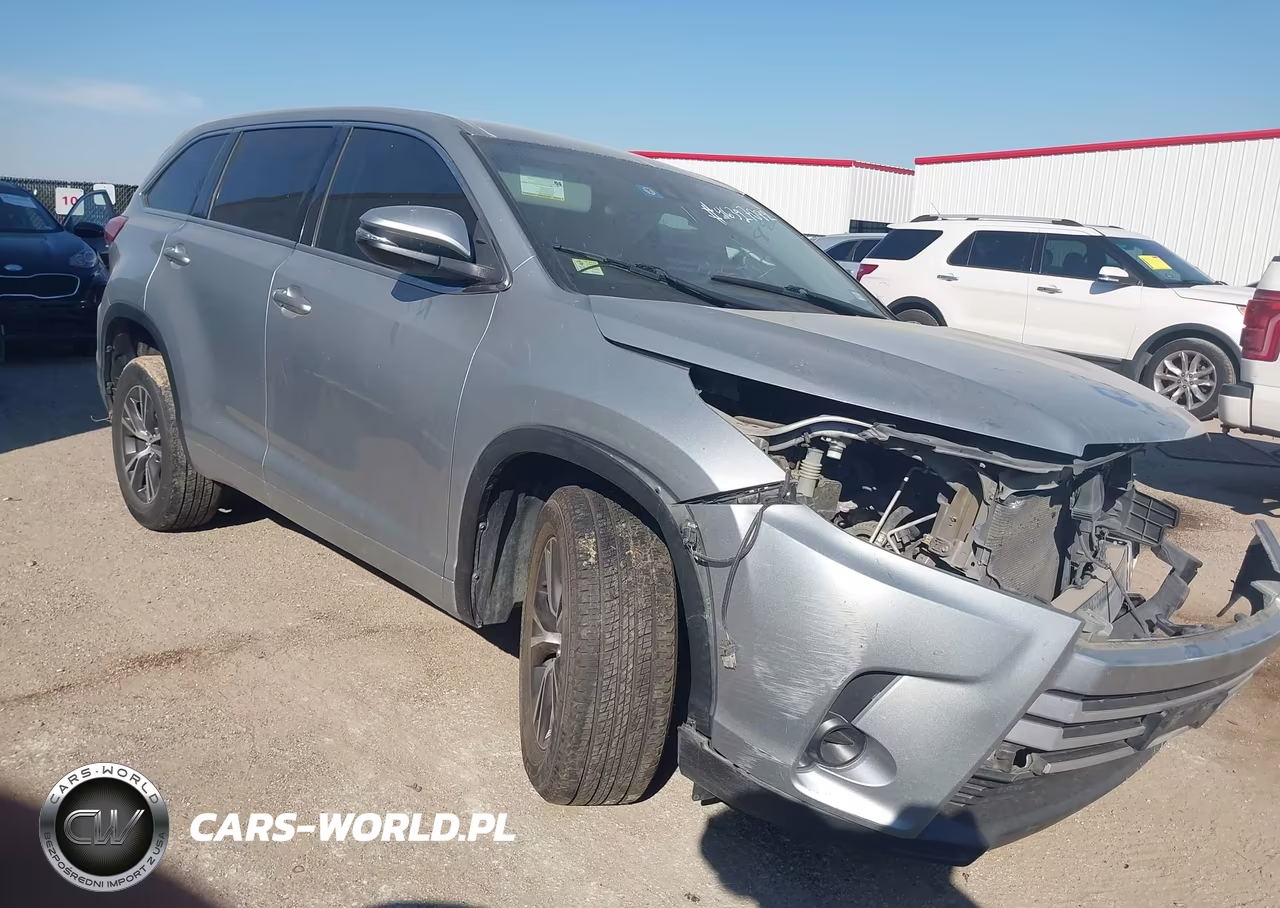 2017 Toyota Highlander Le