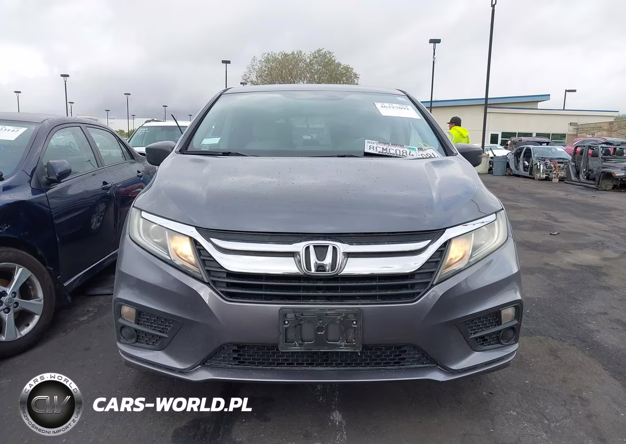 2018 Honda Odyssey Lx VIN:5FNRL6H23JB050921 - 12