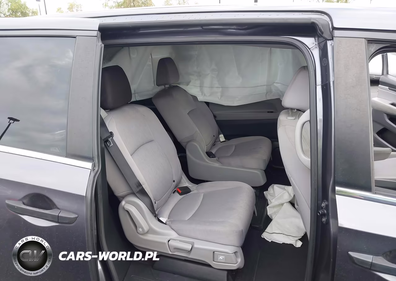 2018 Honda Odyssey Lx VIN:5FNRL6H23JB050921 - 8