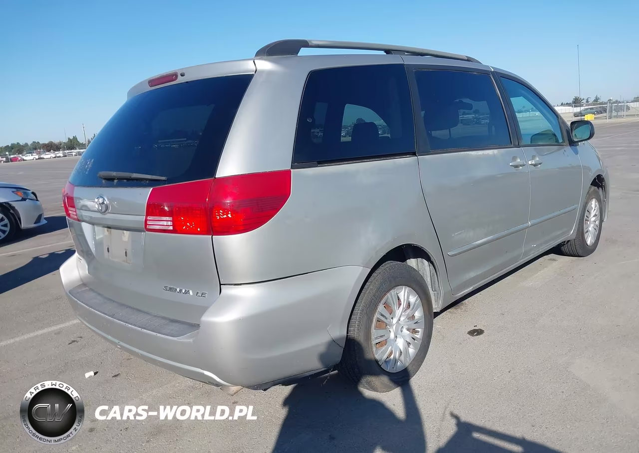 2004 Toyota Sienna Le VIN:5TDZA23C74S054761 - 4