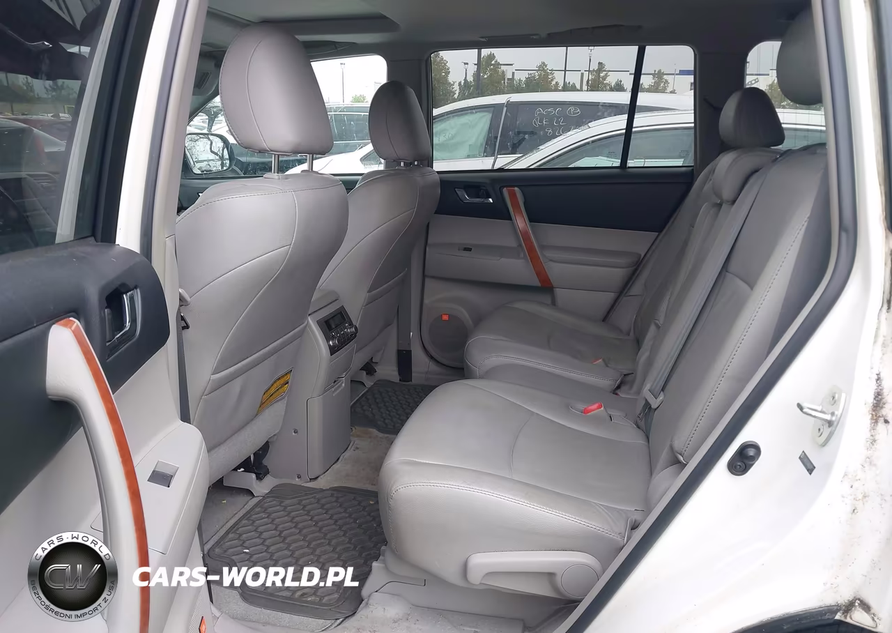 2010 Toyota Highlander Limited V6 VIN:5TDYK3EH4AS018173 - 8