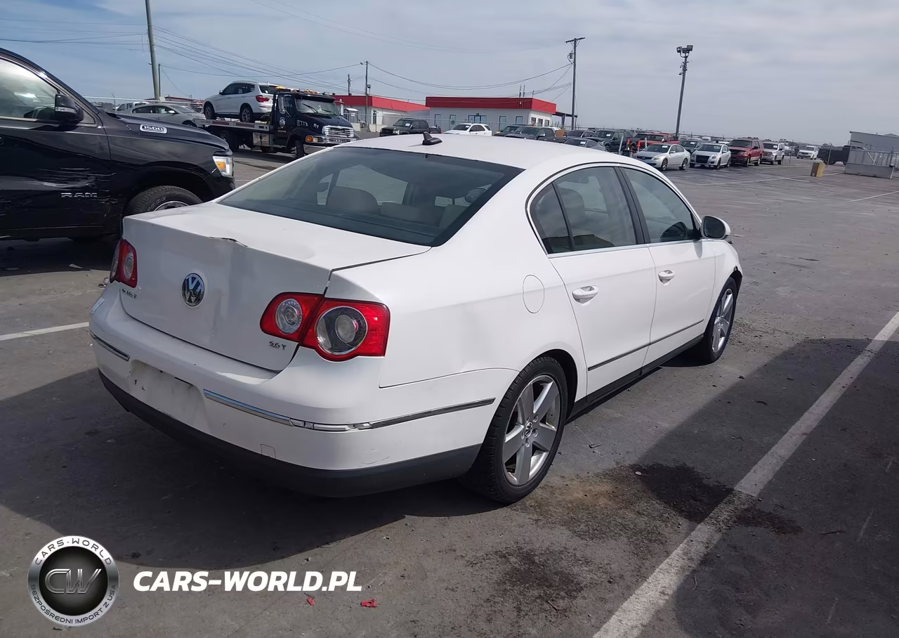 2008 Volkswagen Passat Komfort VIN:WVWAK73C58P047010 - 4