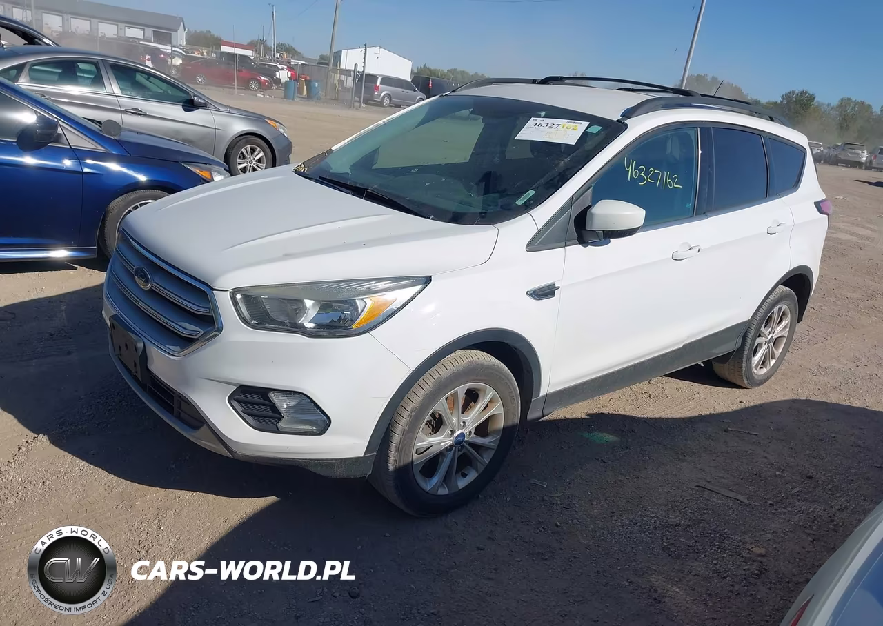 2018 Ford Escape Se VIN:1FMCU9GD8JUA17861 - 2