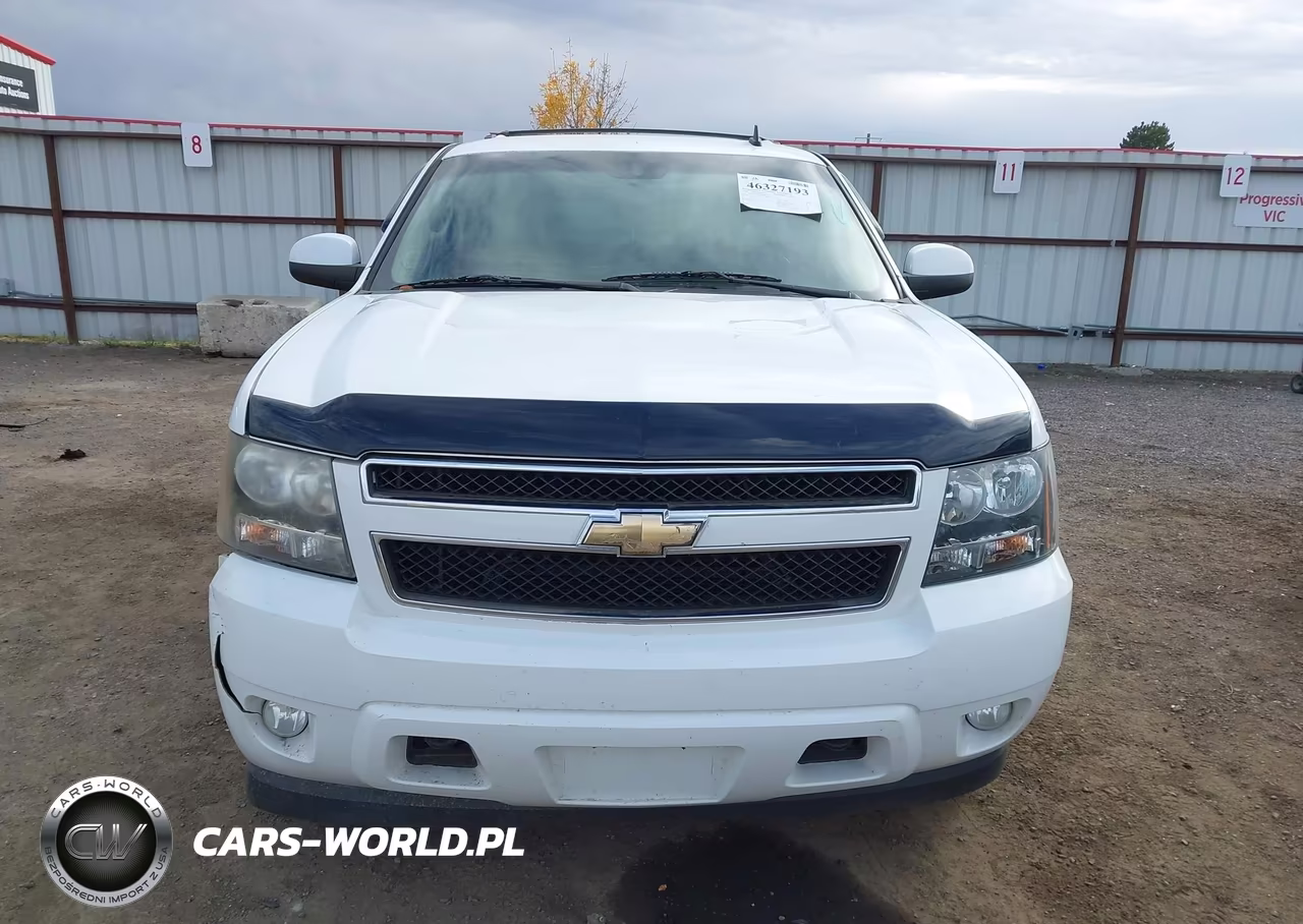 2010 Chevrolet Suburban 1500 Lt1 VIN:1GNUKJE33AR126586 - 12