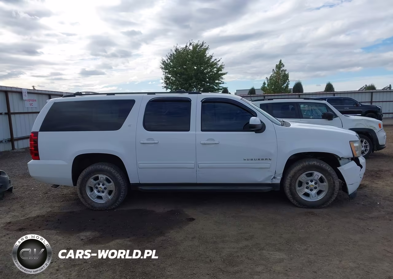 2010 Chevrolet Suburban 1500 Lt1 VIN:1GNUKJE33AR126586 - 13