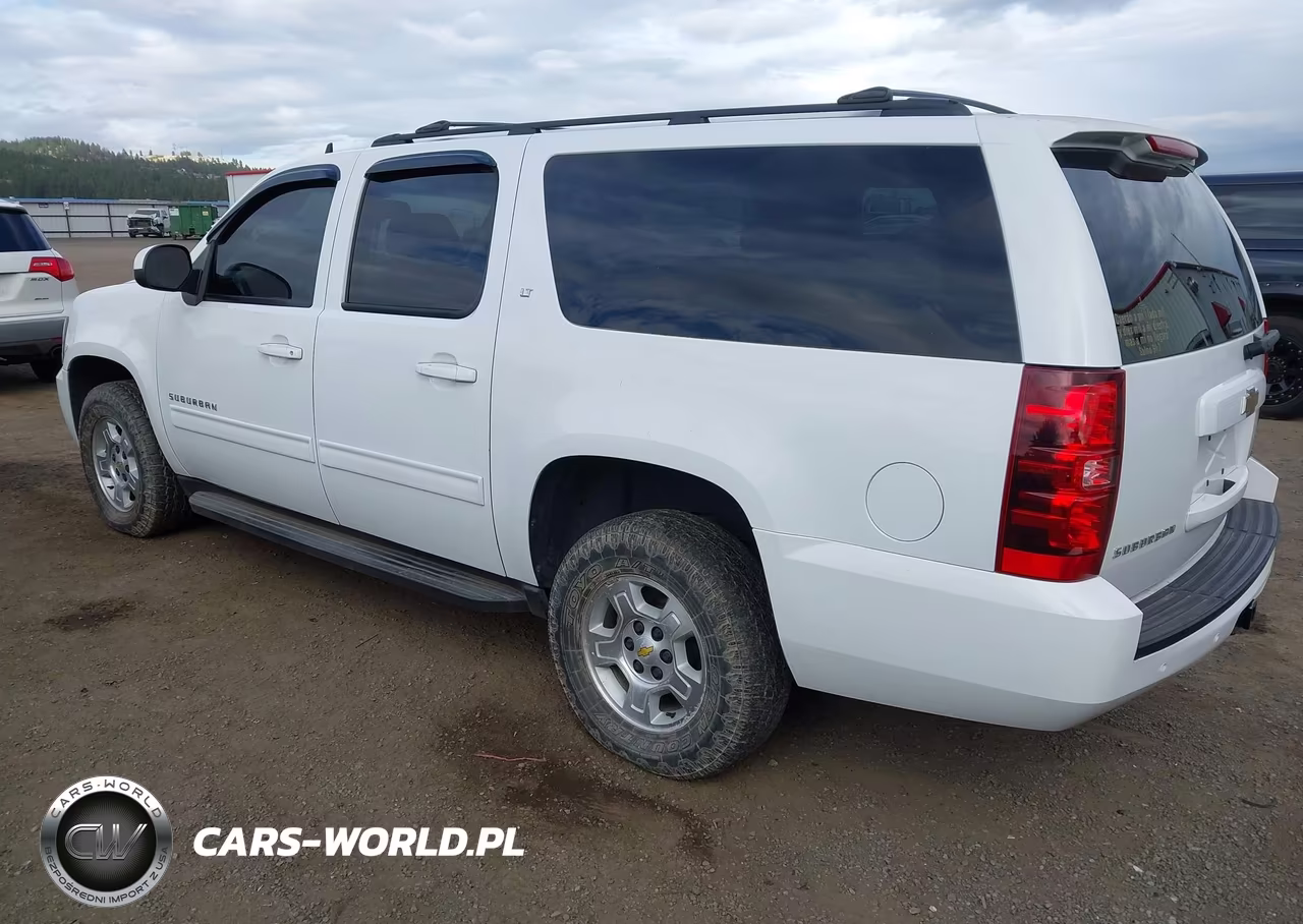 2010 Chevrolet Suburban 1500 Lt1 VIN:1GNUKJE33AR126586 - 3