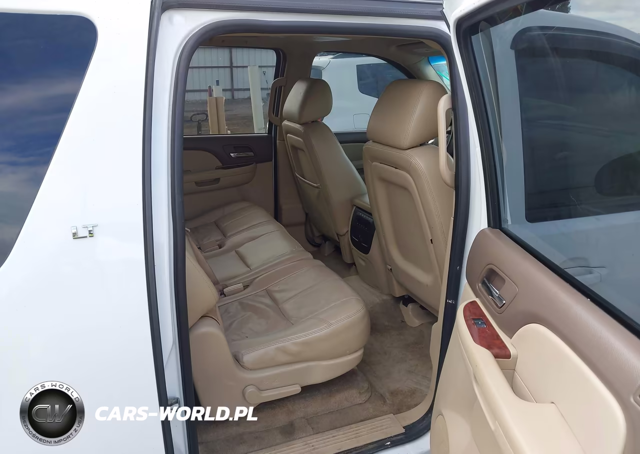 2010 Chevrolet Suburban 1500 Lt1 VIN:1GNUKJE33AR126586 - 8
