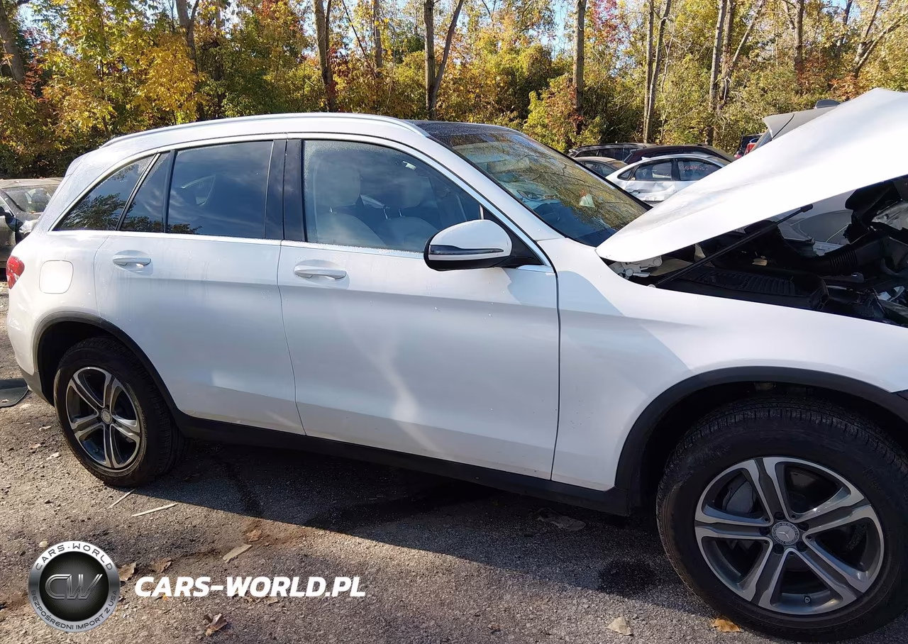2017 Mercedes-Benz Glc 300 4Matic VIN:WDC0G4KB1HF119390 - 5
