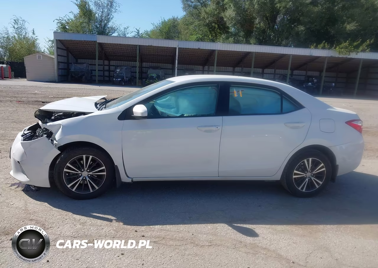 2016 Toyota Corolla Le Plus VIN:5YFBURHE0GP536464 - 14