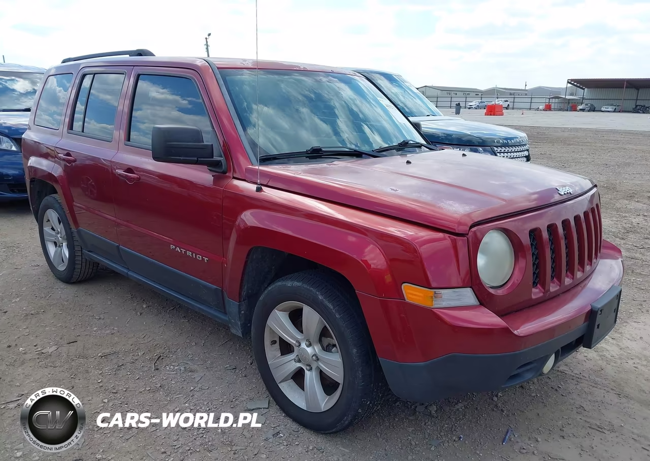 2014 Jeep Patriot Latitude VIN:1C4NJPFA9ED694845 - 1