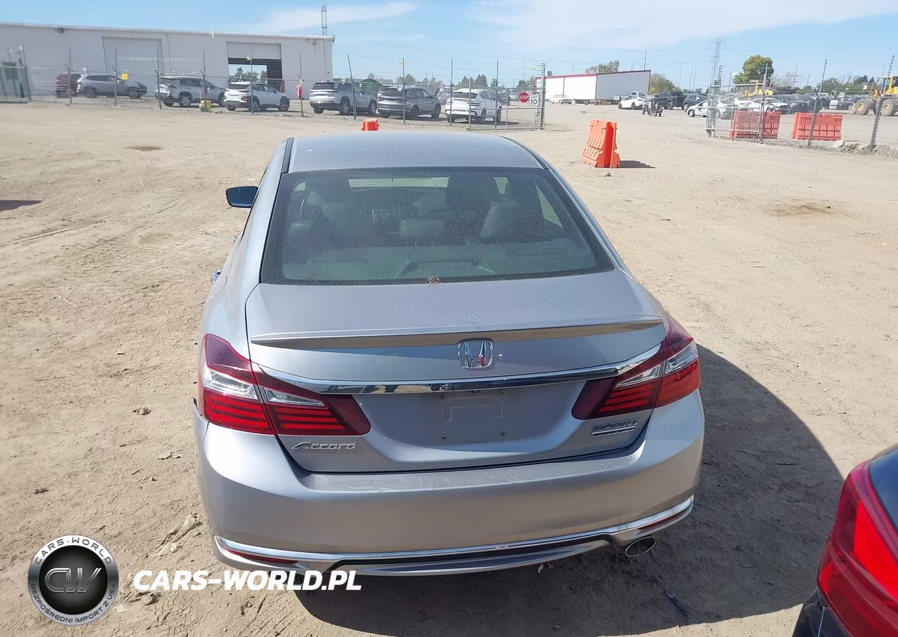 2017 Honda Accord Sport Se VIN:1HGCR2F1XHA022433 - 16