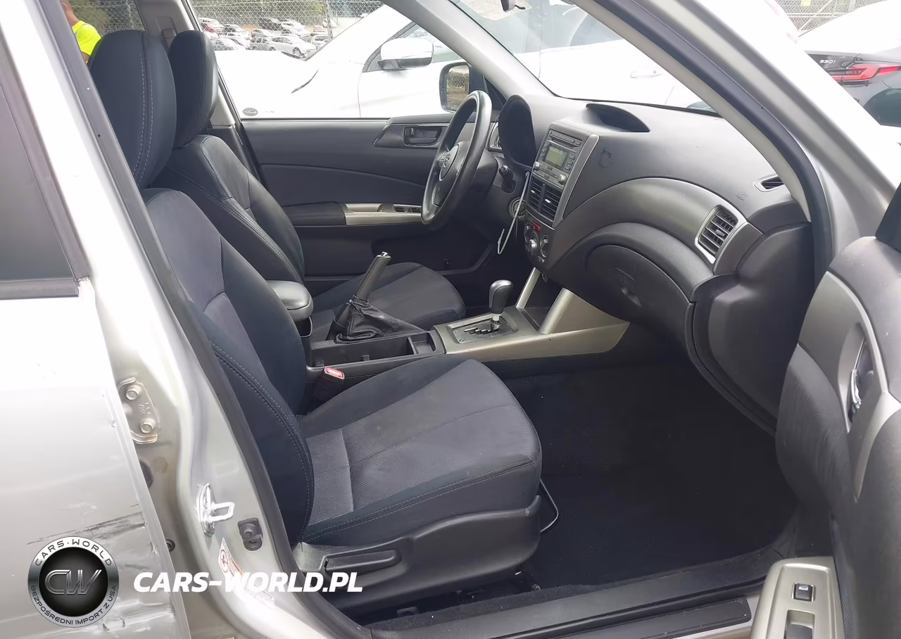 2009 Subaru Forester (Natl) X W-Premium Pkg VIN:JF2SH63699H724693 - 5