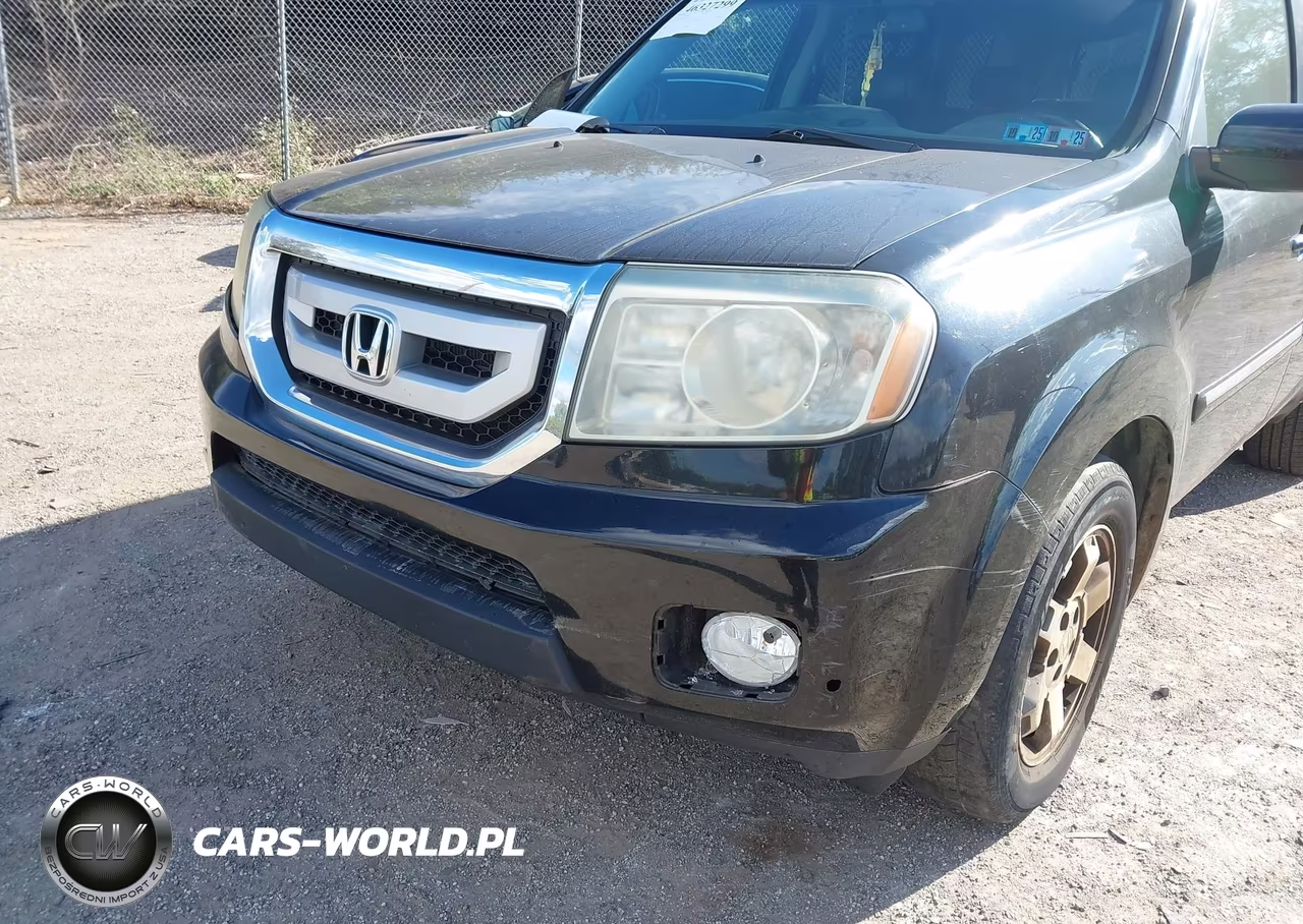 2011 Honda Pilot Touring VIN:5FNYF4H90BB011676 - 6