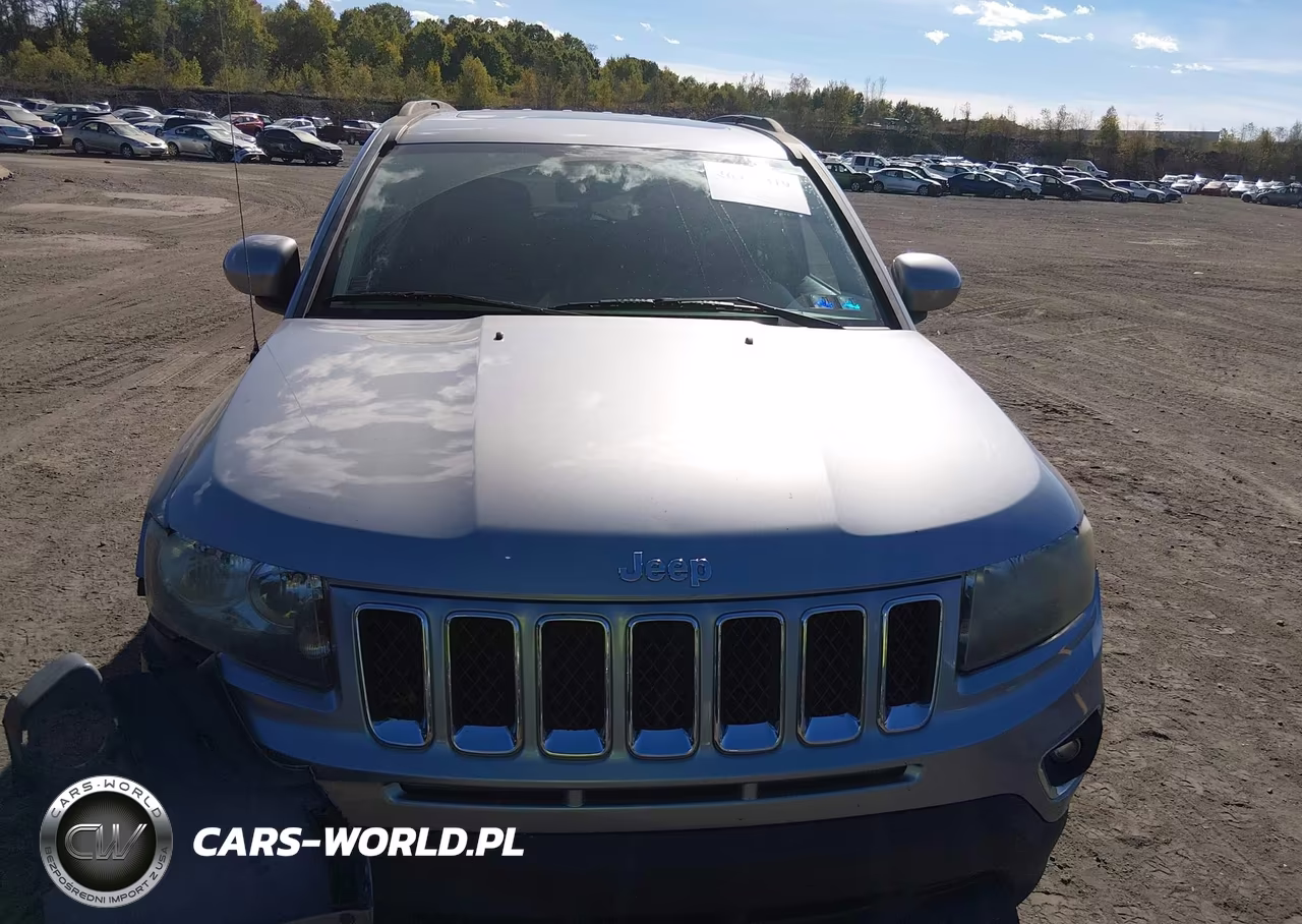 2015 Jeep Compass High Altitude Edition VIN:1C4NJDEB9FD154454 - 12
