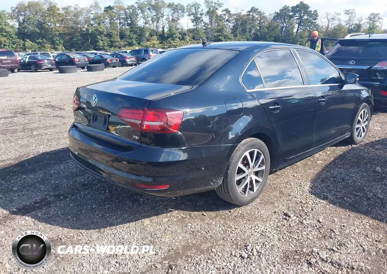 2017 Volkswagen Jetta 1.4T Se VIN:3VWDB7AJ6HM375845 - 4