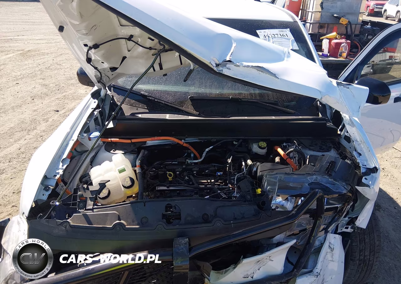 2025 Ford Maverick Xlt VIN:3FTTW8H37SRB07980 - 10