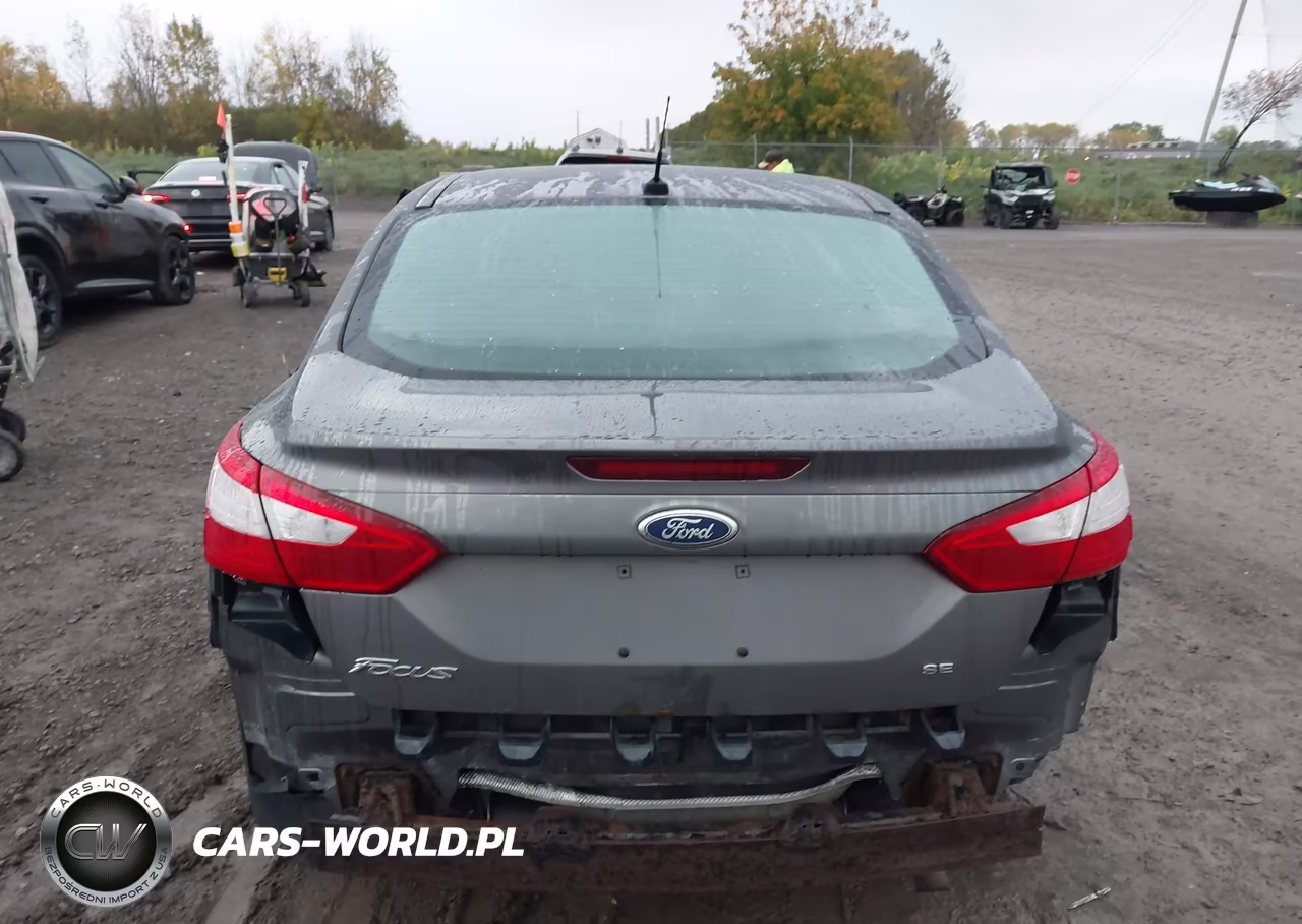 2014 Ford Focus Se VIN:1FADP3F24EL265930 - 17