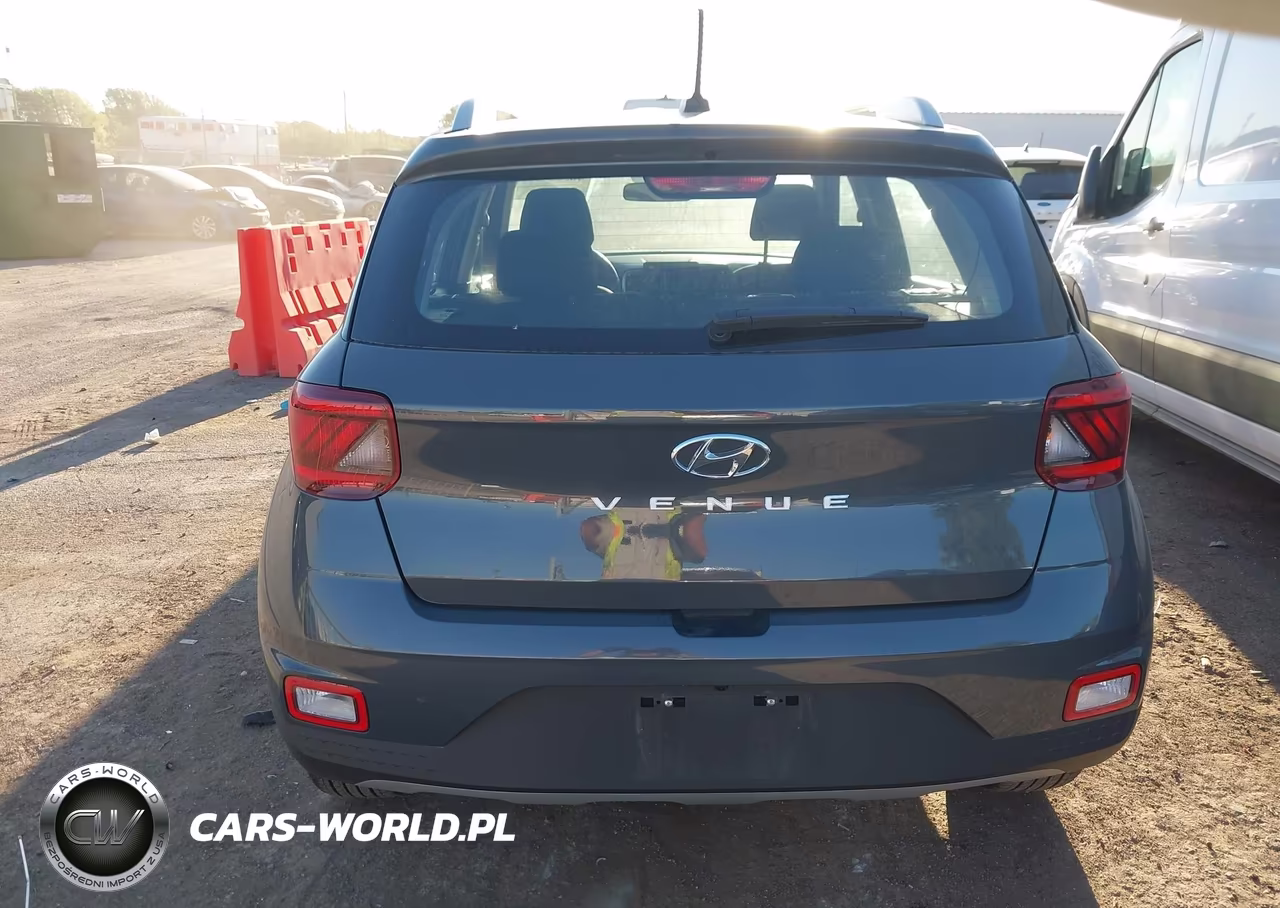 2026 Hyundai Venue Sel VIN:KMHRC8A39TU475161 - 16
