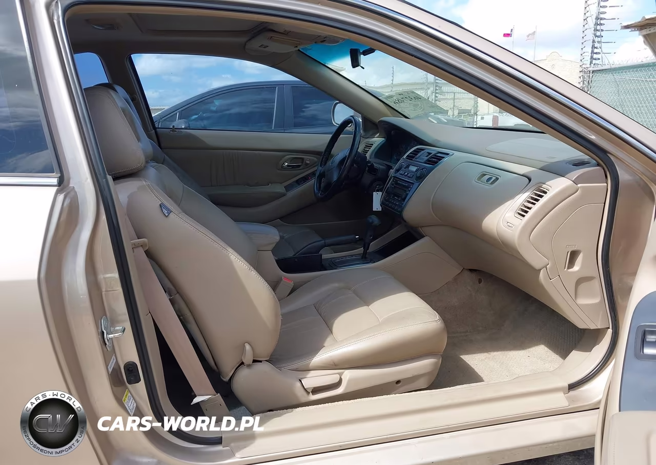 2001 Honda Accord 3.0 Ex VIN:1HGCG22571A013869 - 5