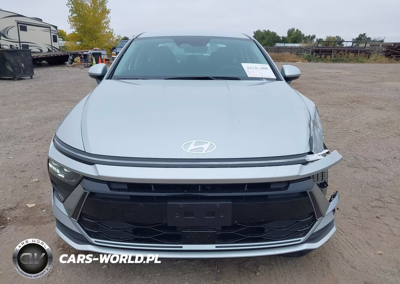2026 Hyundai Sonata Hybrid Blue VIN:KMHL24JJ3TA168411 - 13