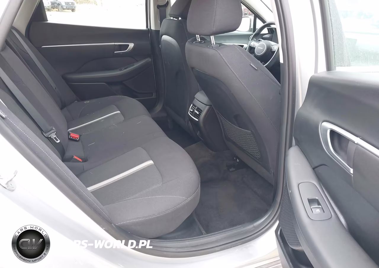 2026 Hyundai Sonata Hybrid Blue VIN:KMHL24JJ3TA168411 - 8