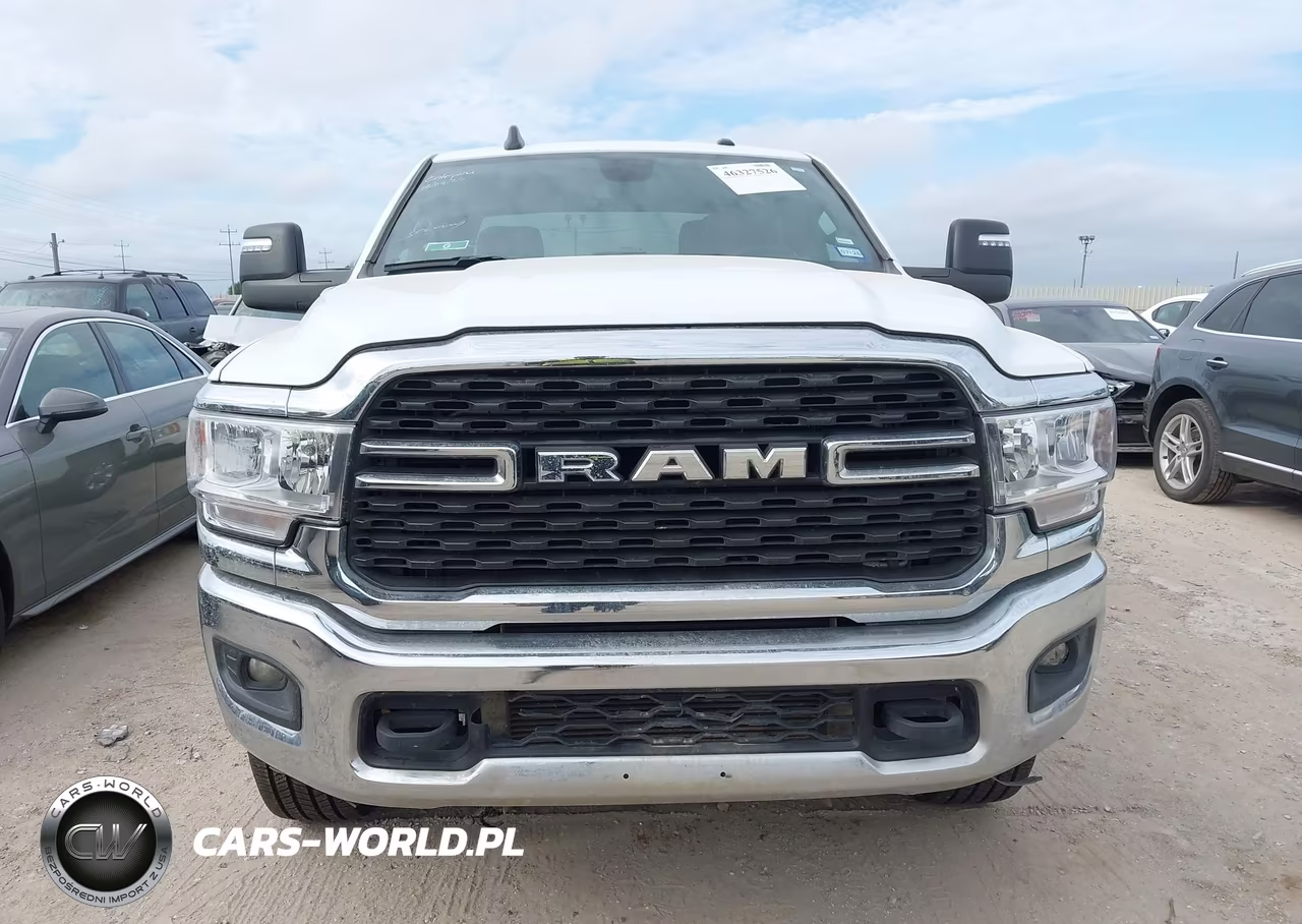2024 Ram 2500 Big Horn 4X4 8' Box VIN:3C6UR5JLXRG343508 - 12