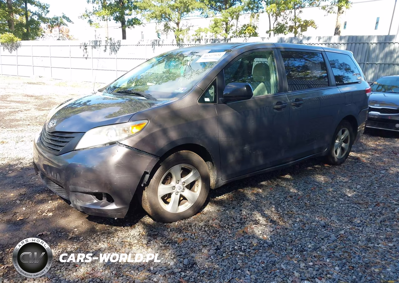 2011 Toyota Sienna Base V6 VIN:5TDZK3DC3BS095564 - 2