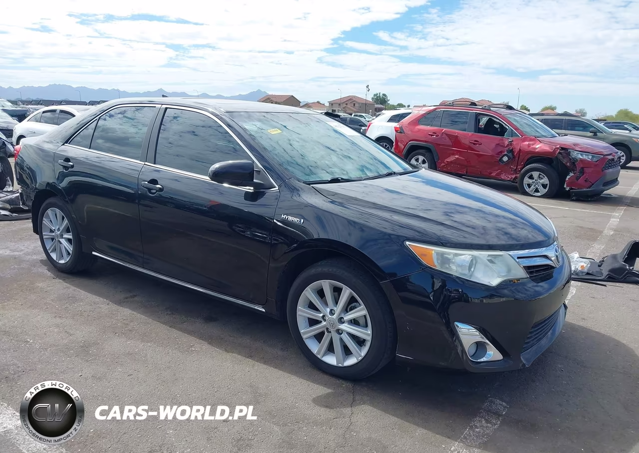 2012 Toyota Camry Hybrid Xle – zdjęcie 1 z 16