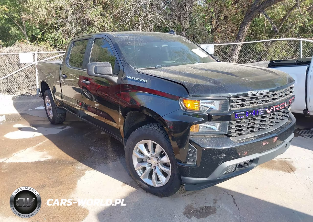2020 Chevrolet Silverado 1500 4Wd Standard Bed Custom – zdjęcie 1 z 16