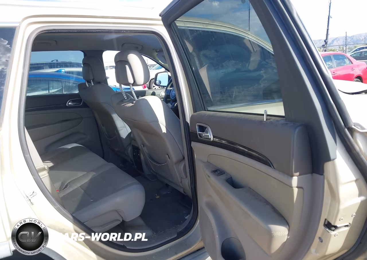 2011 Jeep Grand Cherokee Laredo VIN:1J4RS4GGXBC573480 - 8