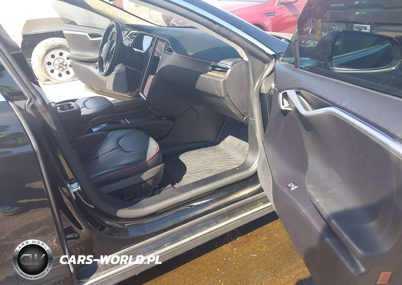 2013 Tesla Model S Performance VIN:5YJSA1DPXDFP04636 - 5