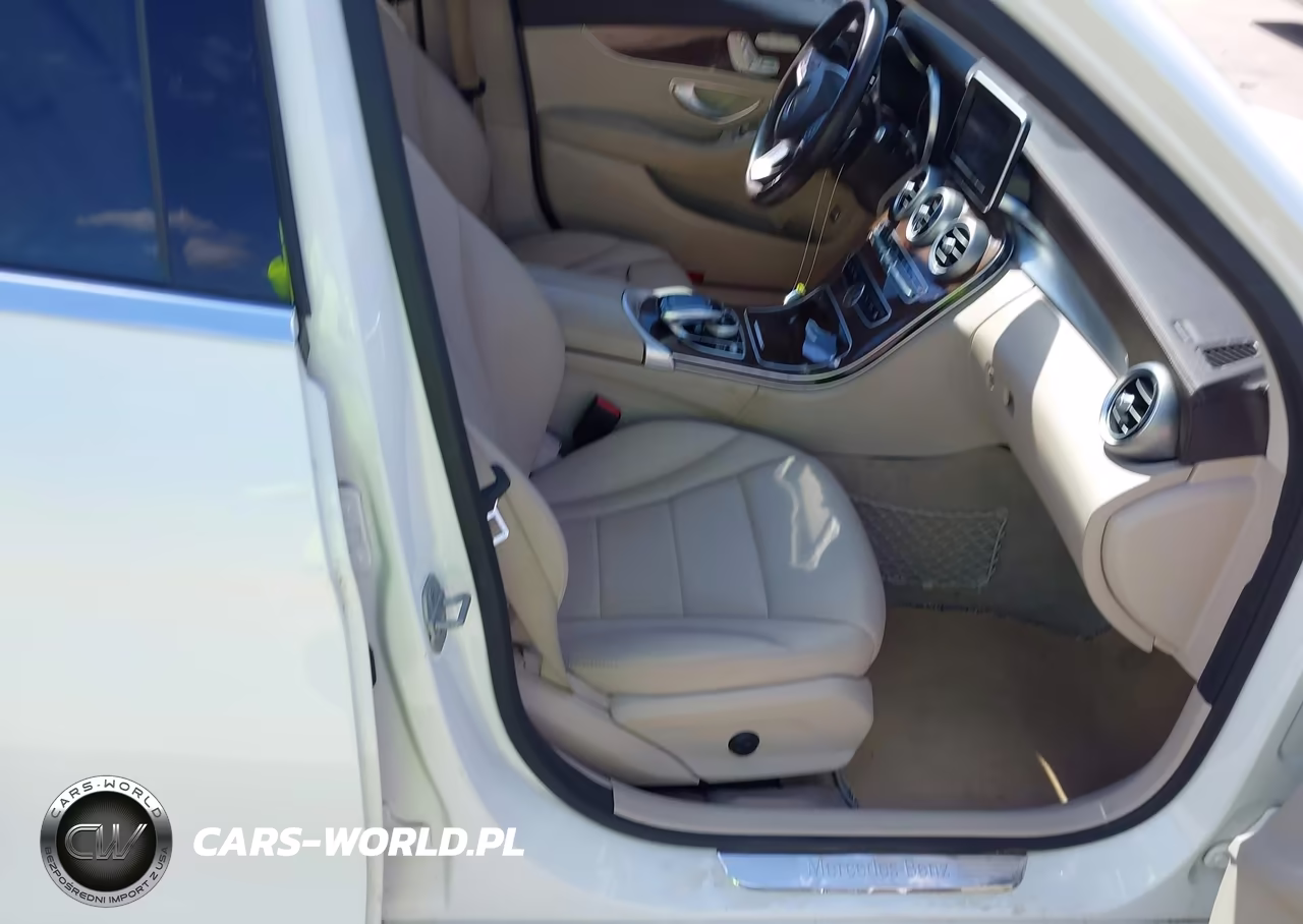 2016 Mercedes-Benz C 300 Luxury VIN:55SWF4JB9GU101550 - 5