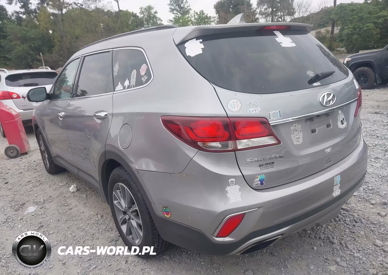 2017 Hyundai Santa Fe Se VIN:KM8SMDHF5HU167385 - 3