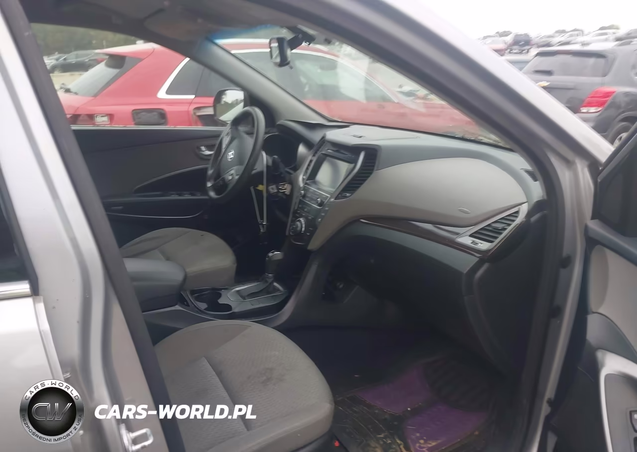 2017 Hyundai Santa Fe Se VIN:KM8SMDHF5HU167385 - 5