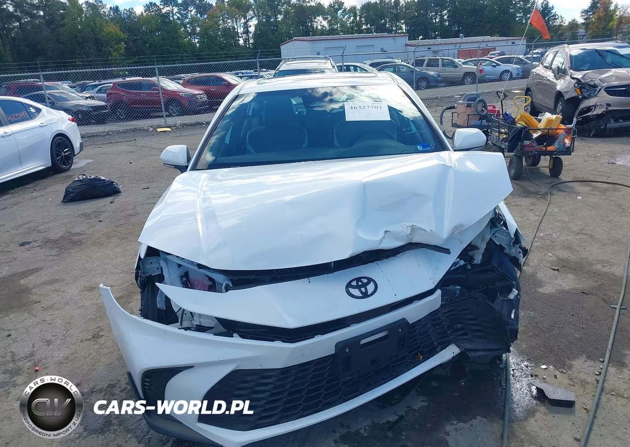 2026 Toyota Camry Se VIN:4T1DAACK7TU701290 - 12