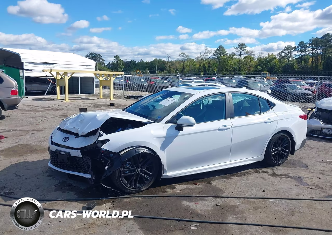 2026 Toyota Camry Se VIN:4T1DAACK7TU701290 - 14