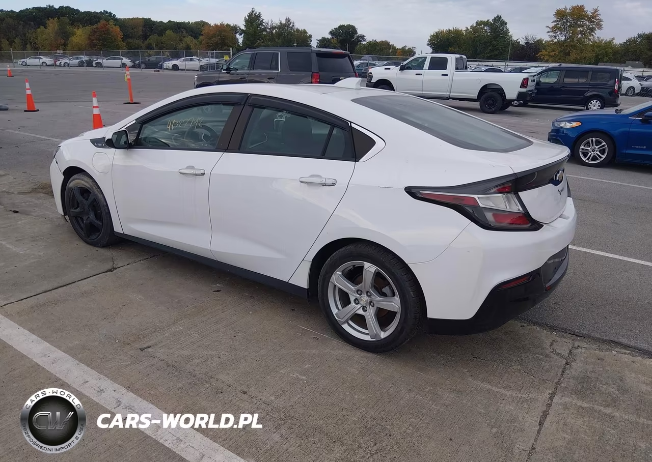 2018 Chevrolet Volt Lt VIN:1G1RC6S56JU152054 - 3