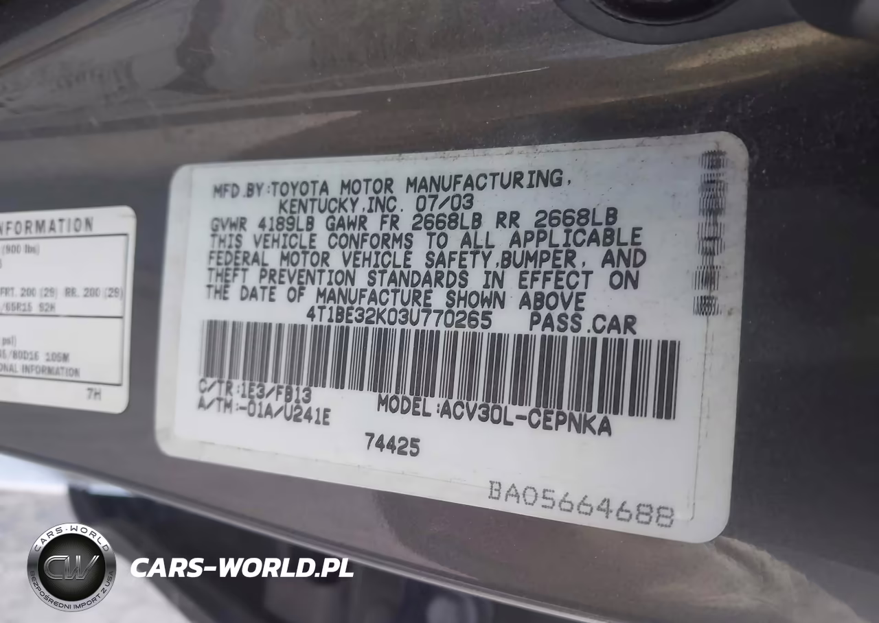 2003 Toyota Camry Le VIN:4T1BE32K03U770265 - 9