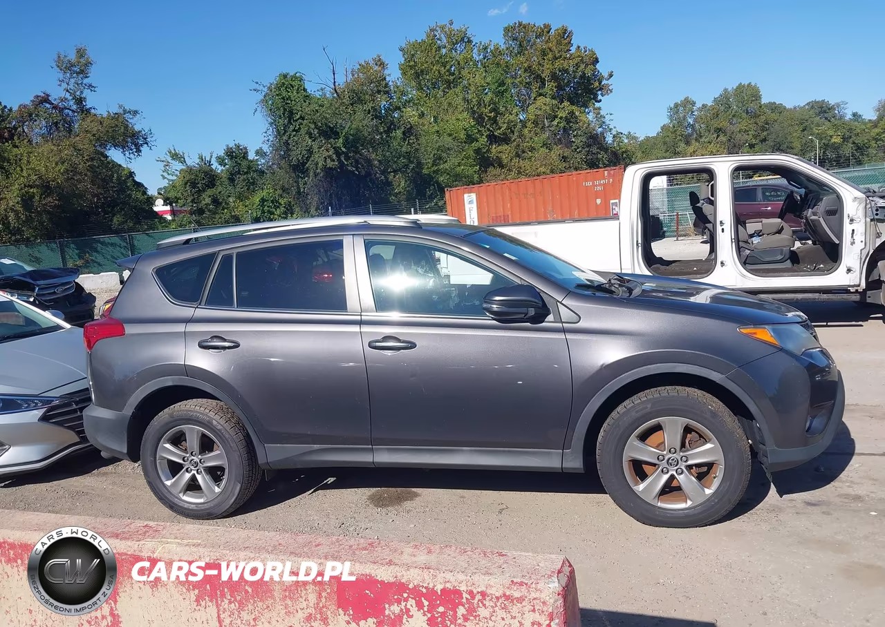 2015 Toyota Rav4 Xle VIN:2T3WFREV1FW211410 - 13