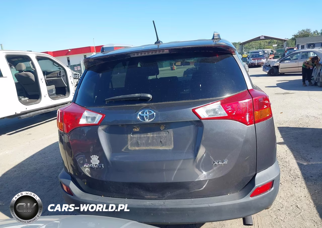 2015 Toyota Rav4 Xle VIN:2T3WFREV1FW211410 - 16