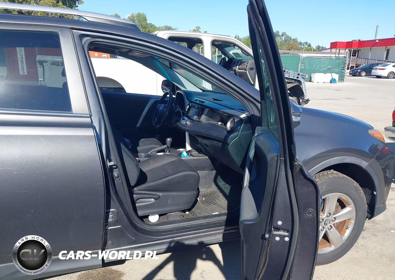 2015 Toyota Rav4 Xle VIN:2T3WFREV1FW211410 - 5