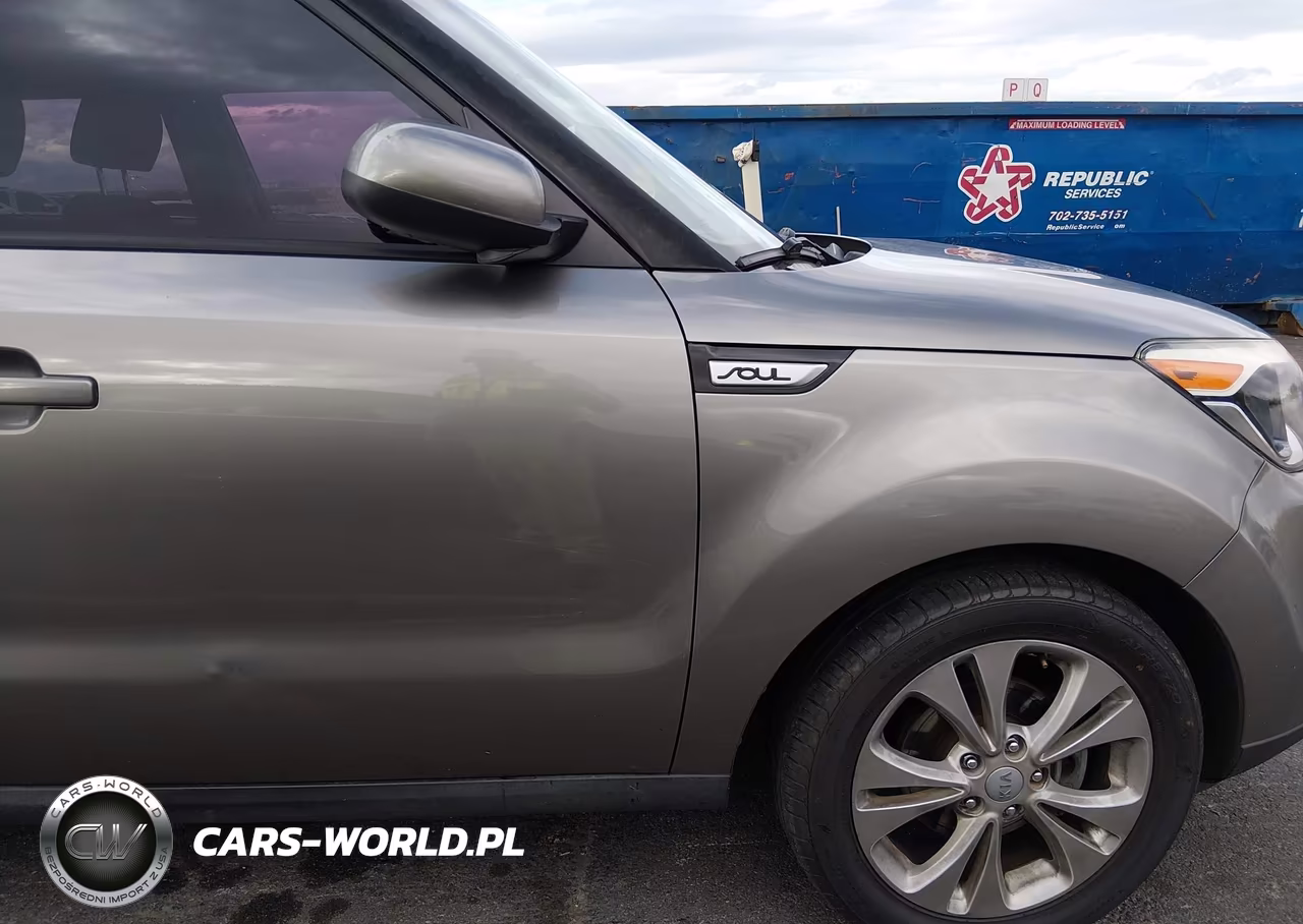 2015 Kia Soul + VIN:KNDJP3A50F7134115 - 14