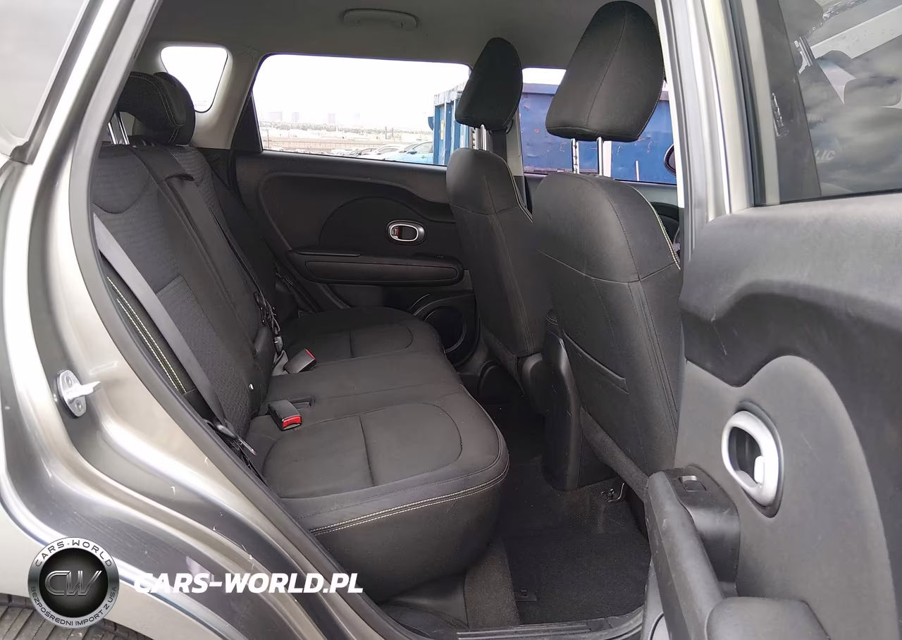 2015 Kia Soul + VIN:KNDJP3A50F7134115 - 8