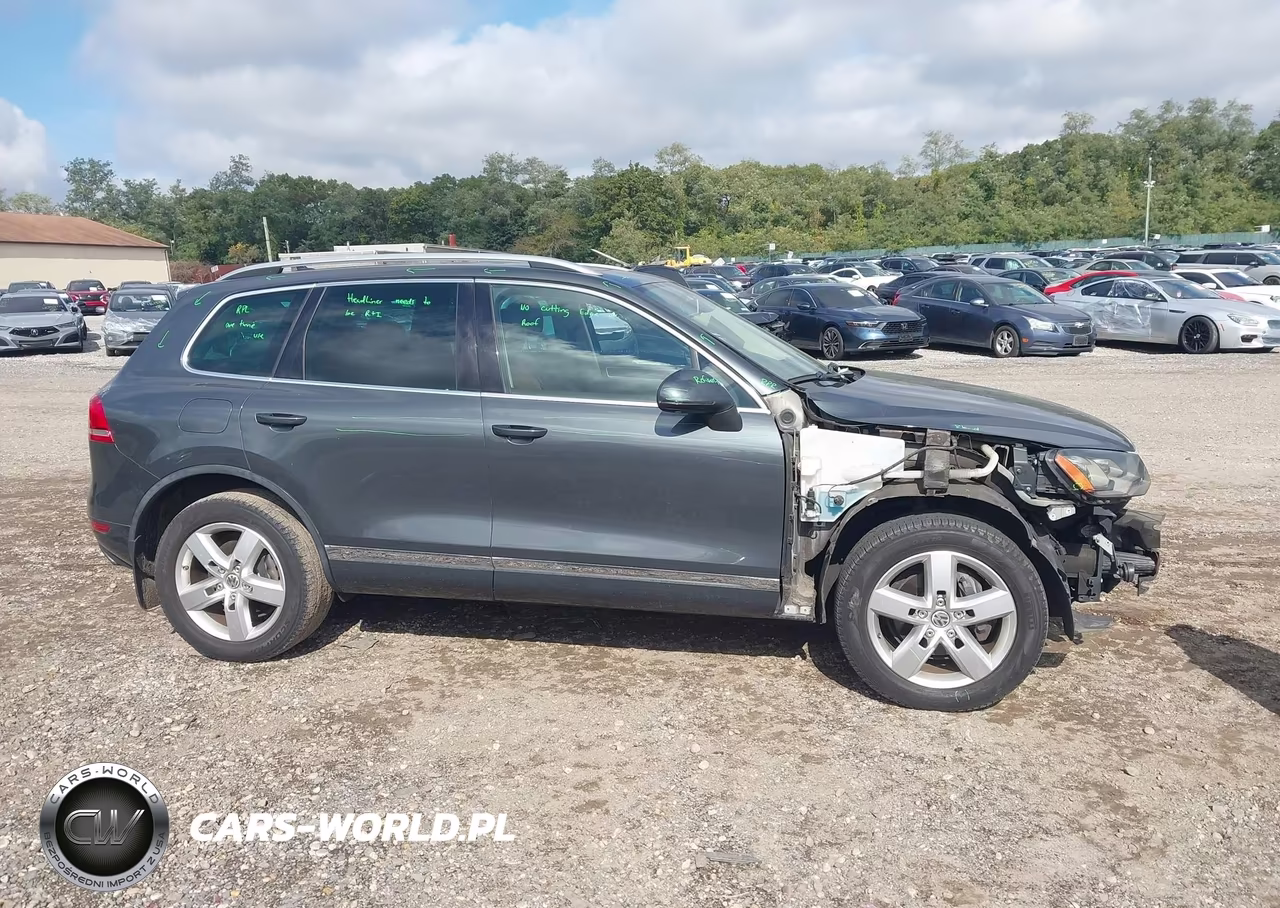 2012 Volkswagen Touareg Vr6 Lux VIN:WVGFF9BP2CD001974 - 13