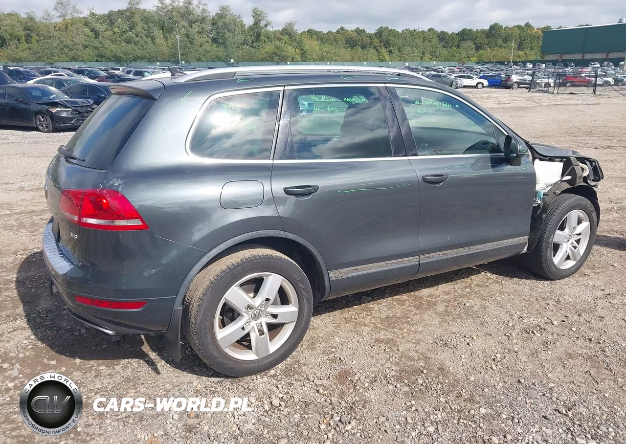 2012 Volkswagen Touareg Vr6 Lux VIN:WVGFF9BP2CD001974 - 4