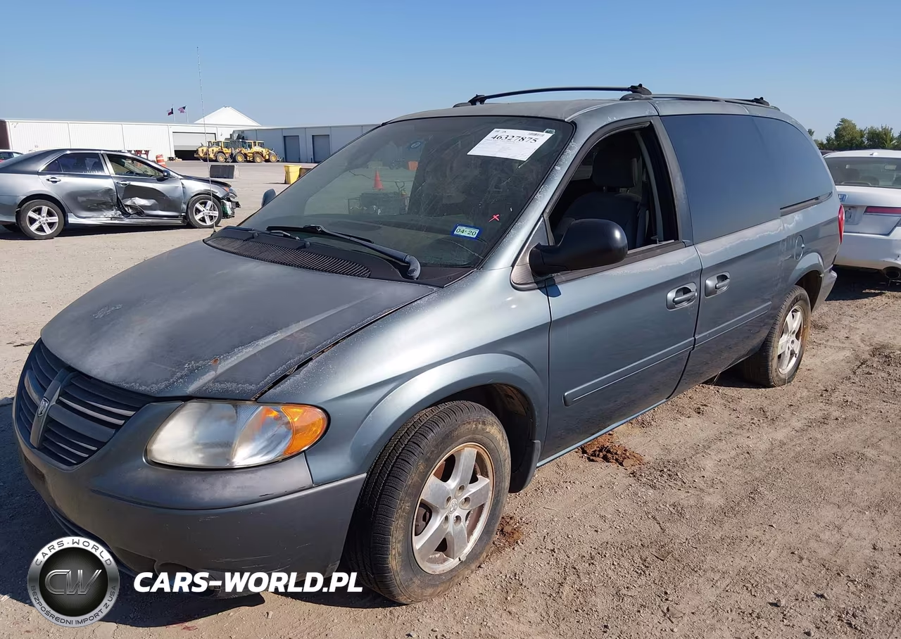 2005 Dodge Grand Caravan Sxt VIN:2D4GP44L65R477084 - 2